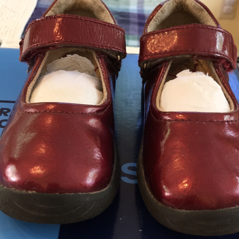 Stride rite SR tech Maya toddler size 8 M